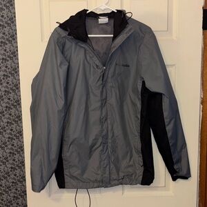 Columbia Men's Two-Tone Raincoat/windbreaker